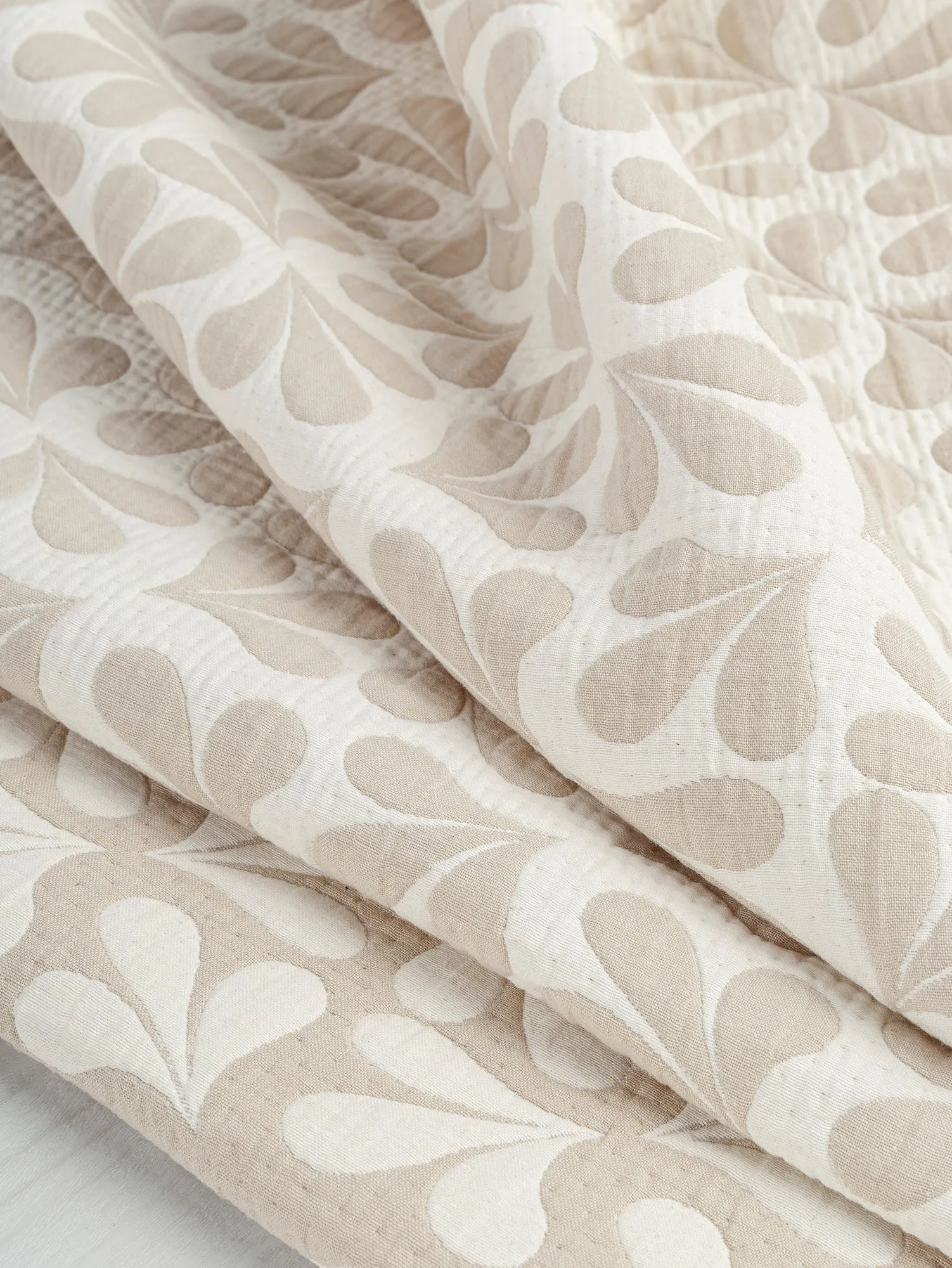 Petal Quilted Jacquard with Batting - Beige   Cream