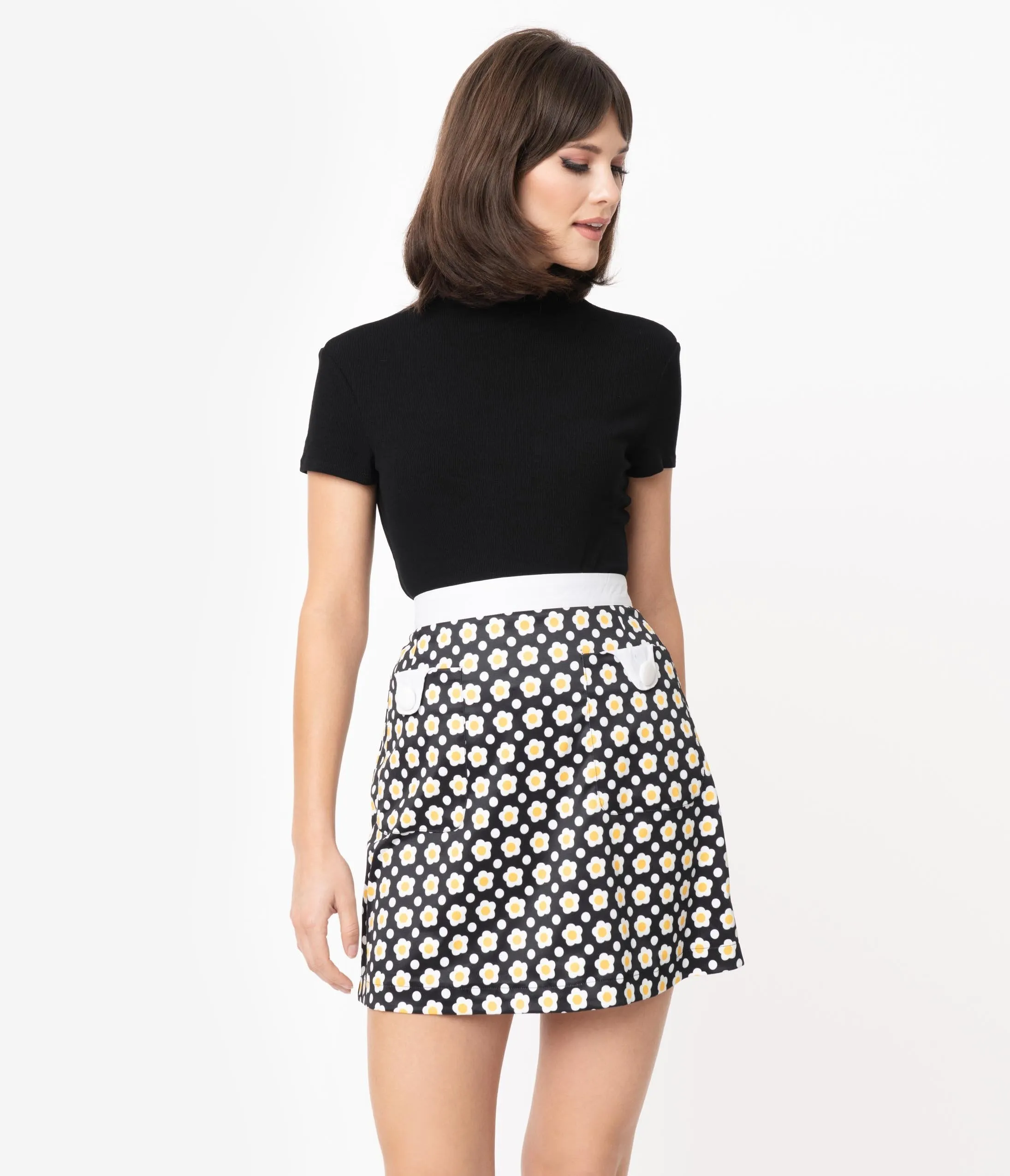 Smak Parlour Black Daisy Print Mod Skirt