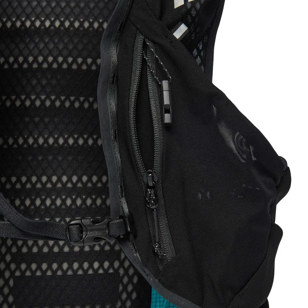 Women's Distance 8 Backpack (Past Season)